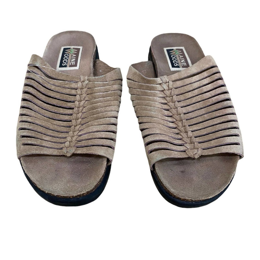Maine Woods Slip on Sandals Beige Suede Size 6 1/2 Women's